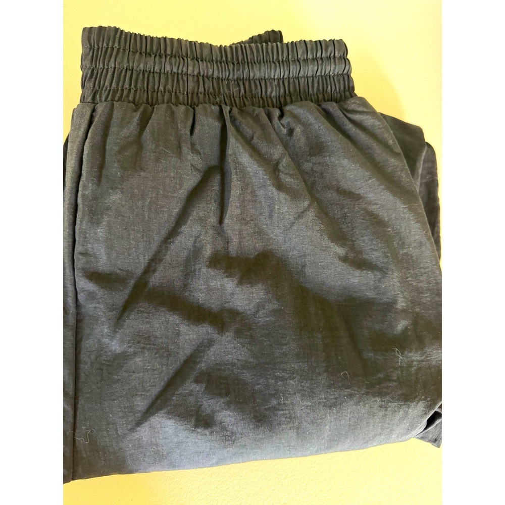 Kobe Men's M Black Track Pants Nylon Blend Drawstring Elastic Waist Zip Pocket